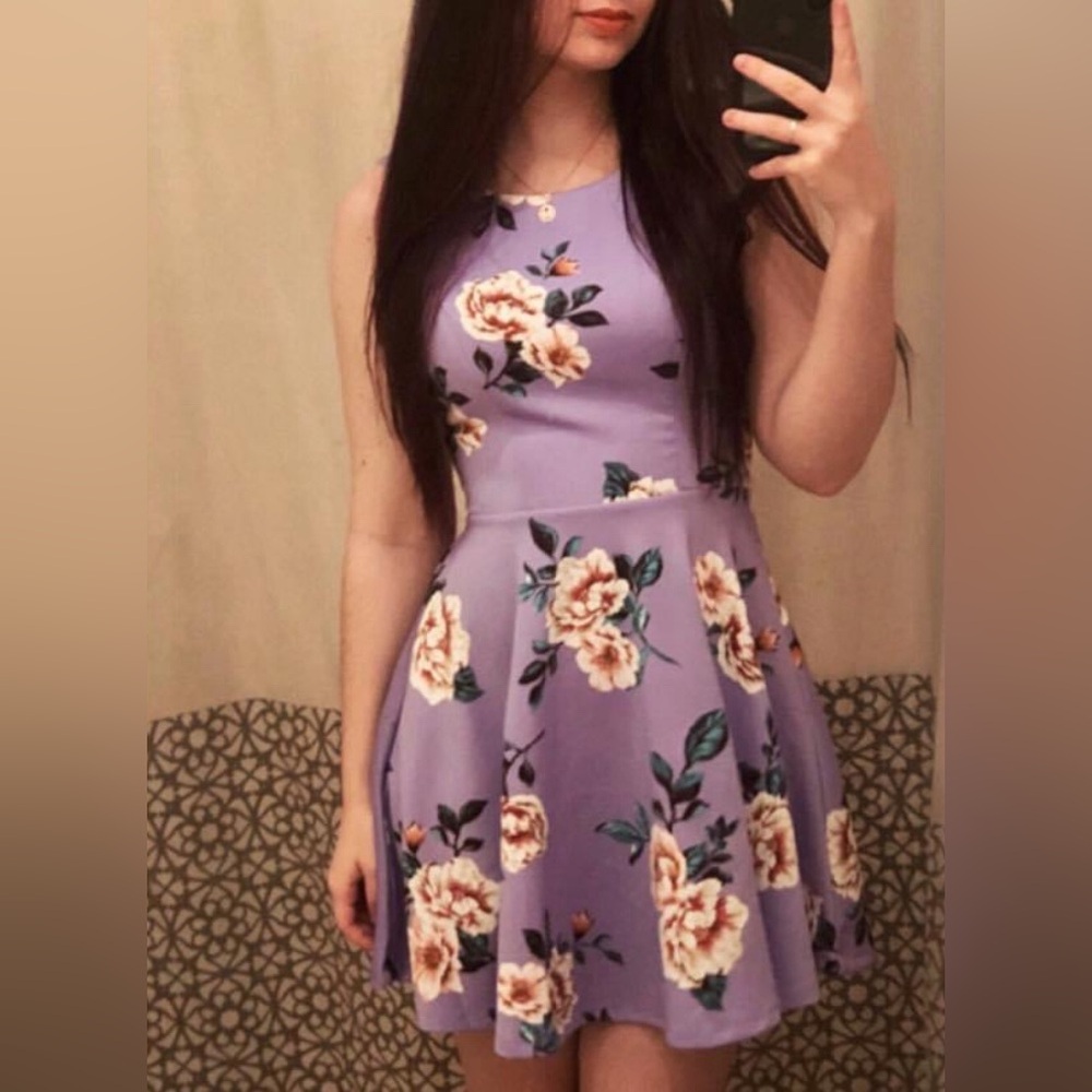 Francesca’s Skater Dress in Purple Floral size XS